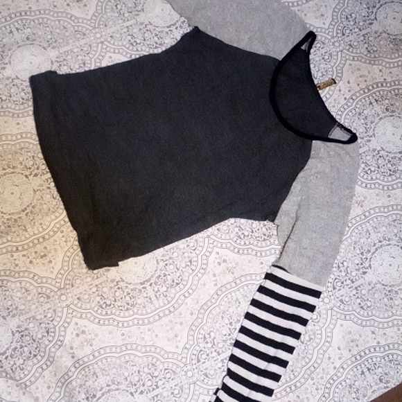 Cute long sleeve top - Picture 5 of 11